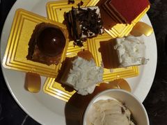 -半岛翡丽海鲜自助餐厅(观风亭店)