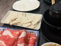 -灶知轩湘西石锅鱼(万佳广场店)