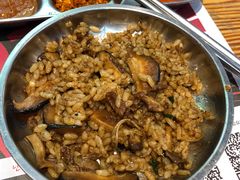 -青瓦炭韩潮烤肉(花园道店)