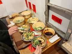 -柳州肥姨妈大骨螺蛳粉(万达中心店)