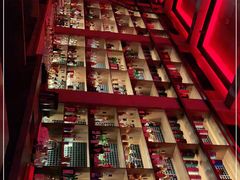 -饮湖威士忌鸡尾酒吧