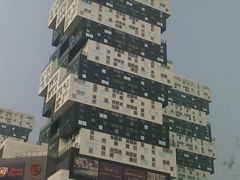 -资和信百货商场
