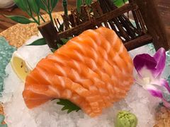 三文鱼刺身-披头士烧鸟居酒屋(王府井店)