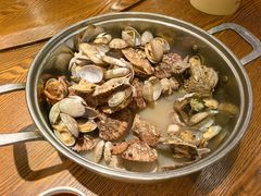 -赶海部落海鲜城(海阳路店)