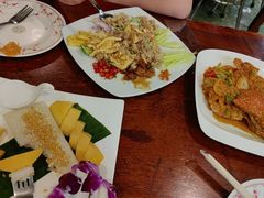 -Dang restaurant (patong phuket)