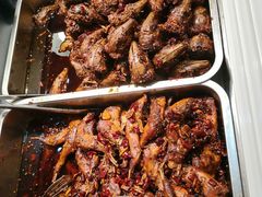 -八一路好吃街(雨田商务大厦店)