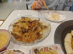 -哈尔滨烧烤·山河村铁锅炖(交大店)