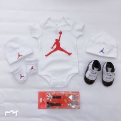 -妍悦母婴月子会所(武汉天地店)