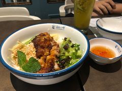 香茅烤鸡肉捞檬粉-美奈小馆·越南料理(福田星河COCO Park店)