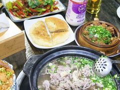 -乐山食古香跷脚牛肉