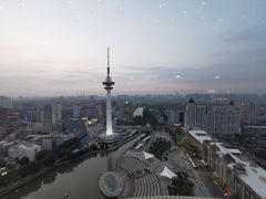 -云顶旋转自助景观餐厅