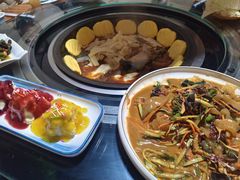 -人民公社铁锅炖·东北菜(卫国道店)