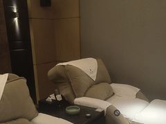 -金色印象·4K影院式足体养生(南坪桃源店)