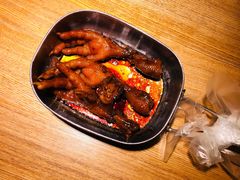 弄堂里的卤鸡爪-弄堂里(雨花客厅店)