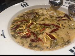 -渔语鱼新川菜Bistro(万象天地店)