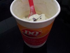 暴风雪-DQ·蛋糕·冰淇淋(金桥店)