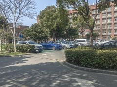 -上海市松江区泗泾医院