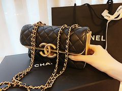 -CHANEL(恒隆广场店)