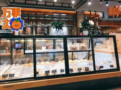 面包甜点陈列柜-酵種麦田(山师店)