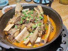-茸梅路右拐龙虾-农家菜(松江店)