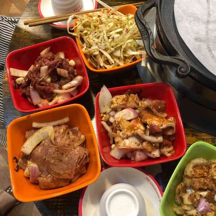 留效烤肉(白沙路店)-"味道还行吧但是等菜等了很久,去的时候没.