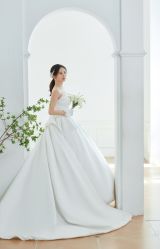 -蒙娜丽莎婚纱摄影(南门店)