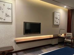 -蓝蔻酒店(深圳东站布吉万象汇店)