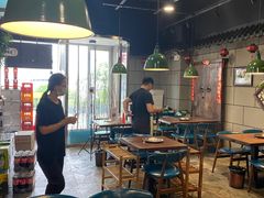 -超越炭火牛蛙火锅鸡(河东店)