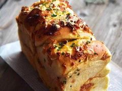 挑选好的土司-西山公园面包厂(世纪城店)