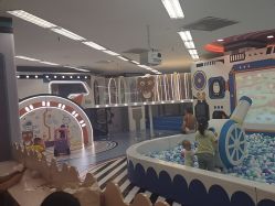 -孩子王童乐园(西安盛龙店)