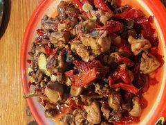 -柴窝堡22号辣子鸡·传承新疆菜