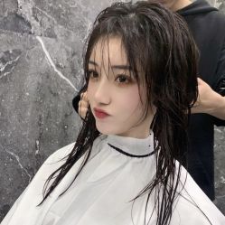 -东秀护肤造型