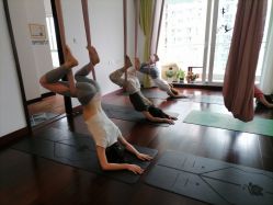 -Yvon yoga 瑜伽·精准体态管理中心