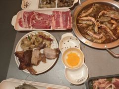 -黑金·寻焰自助百汇·烤肉·火锅(中街店)