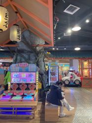 -卡通尼乐园(新达汇三林店)