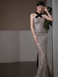 -艾米丽婚纱礼服