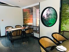 -鸽子侯·家宴·平价海鲜(市图书馆店)