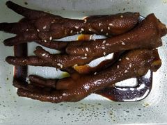 秘制酱鸡爪-赵记传承特色牛奶甜品(泉城广场店)