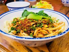 油泼面-老白家面馆(测绘东路总店)