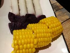 -虾弄弄海派小龙虾·牛羊蝎子火锅