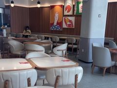 -必胜客(阿罗海店)