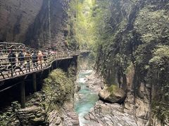 -蝶舞清江·恩施地心谷景区