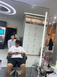 -苏豪路易士·嘉玛发廊
