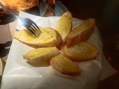 蒜香黄油法包-秀·爱尔兰餐吧(上海路店)