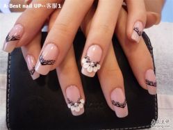 点击看大图 手绘蕾丝公主系-A-Best nail UP时尚美甲沙龙