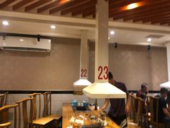 大堂-关二碳烤羊腿(龙翔路店)