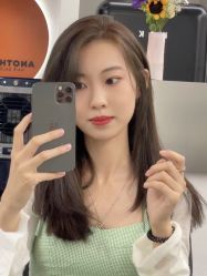-AYO SALON