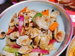 -钳真多钓虾馆·小龙虾海鲜烧烤(九六广场店)
