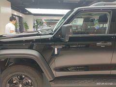 -新田360广场(上海华侨城店)