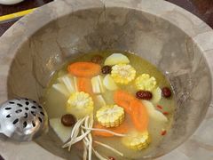 -姚记抚仙湖石锅鱼庄